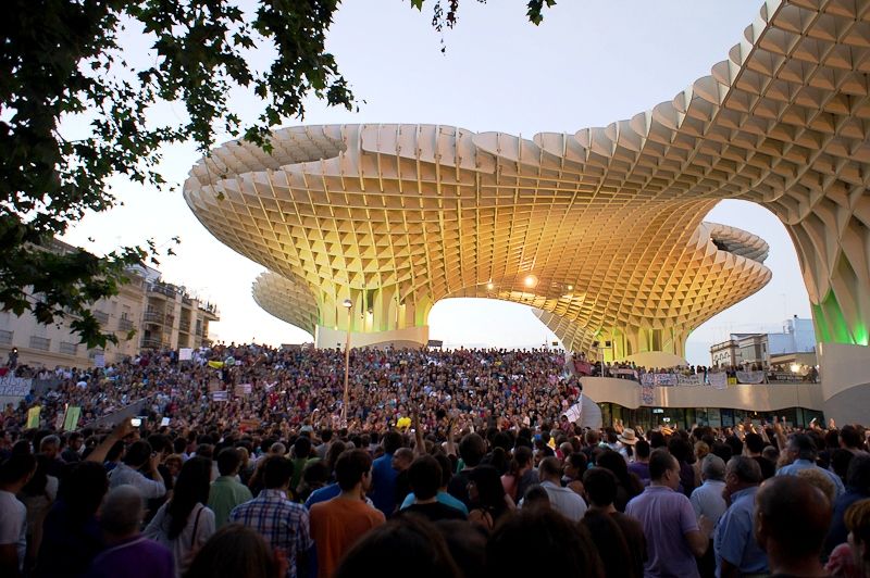 The Heritage of Seville Beautiful 2-Hours Walking Tour - Key Points