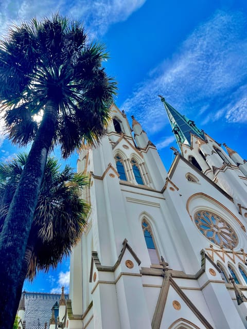 The History Buff: Walking History Tour Downtown Savannah - Key Points