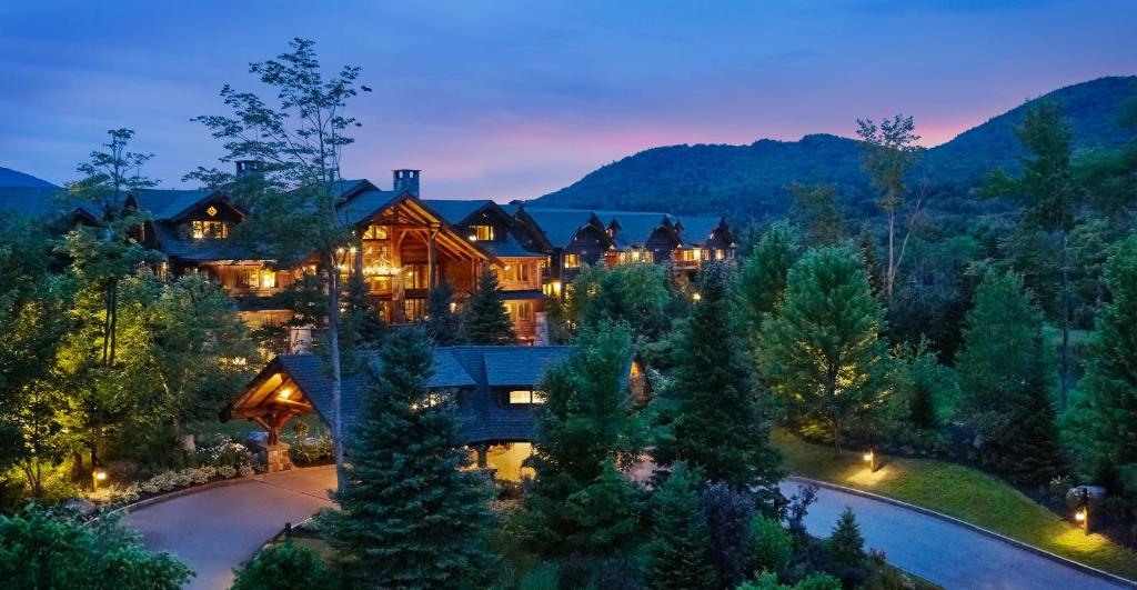 The Whiteface Lodge Review