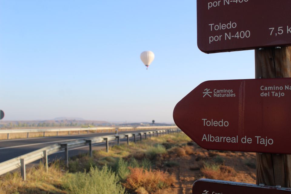 Toledo: Hot Air Balloon Ride With Spanish Breakfast - Key Points