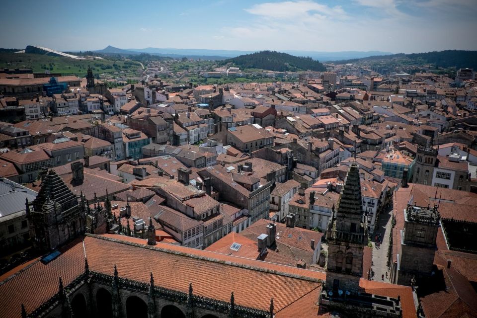 Tour Cathedral of Santiago With Roofs & Portico De La Gloria - Key Points