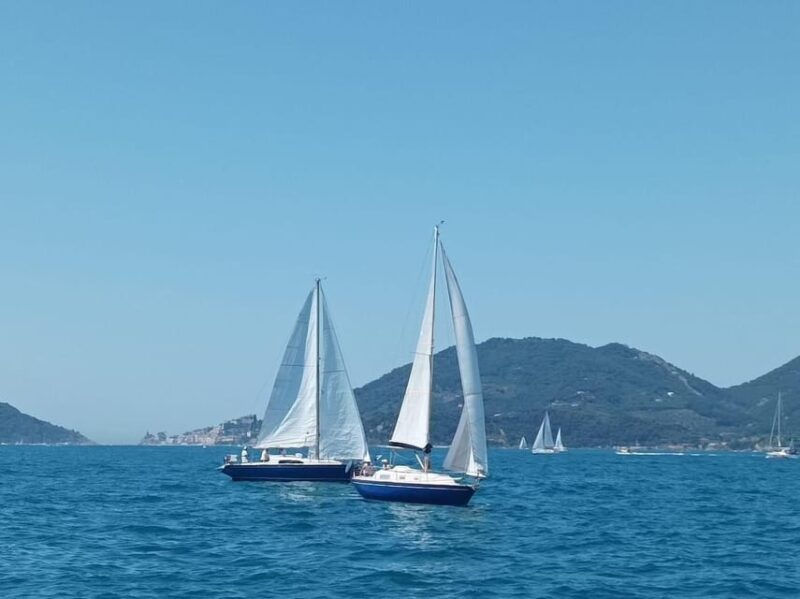 Tour in Gulf of Poets (La Spezia) on Vintage Sailing Boat - Key Points
