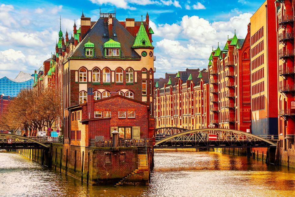 Traditional German Food and Hamburg Old Town Private Tour - Key Points