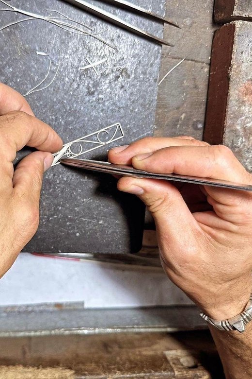 Traditional Silversmith Workshop in Hanoi - Key Points