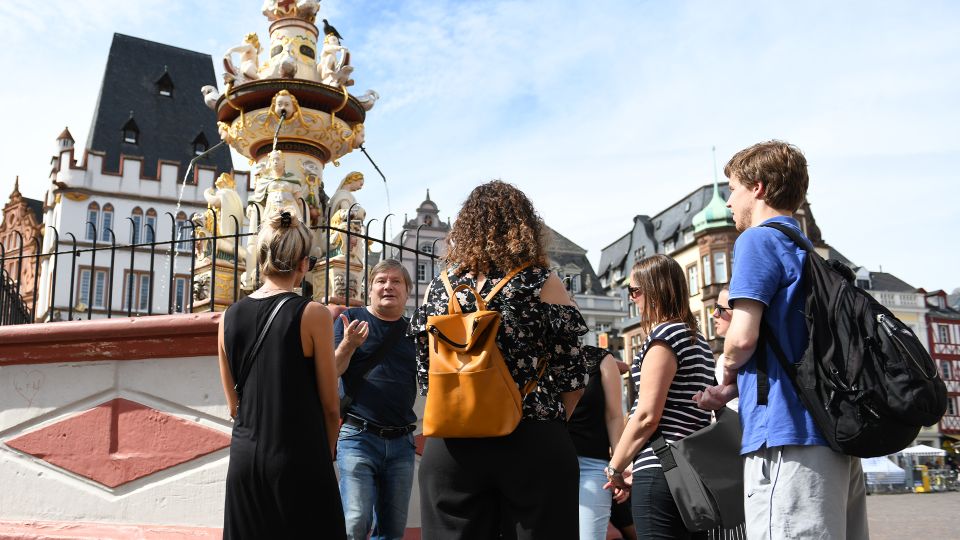 Trier: Guided Old Town Highlights and History Walking Tour - Key Points