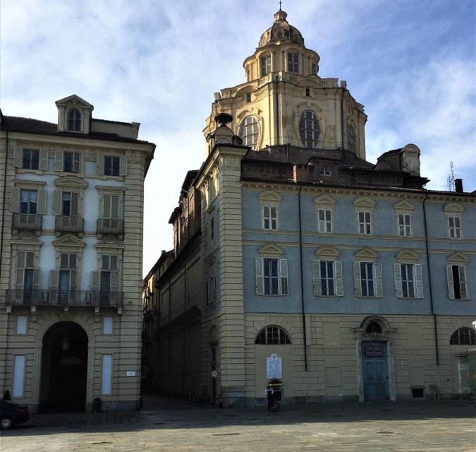 Turin: Piazza Castello Self-Guided Audio Tour - Key Points