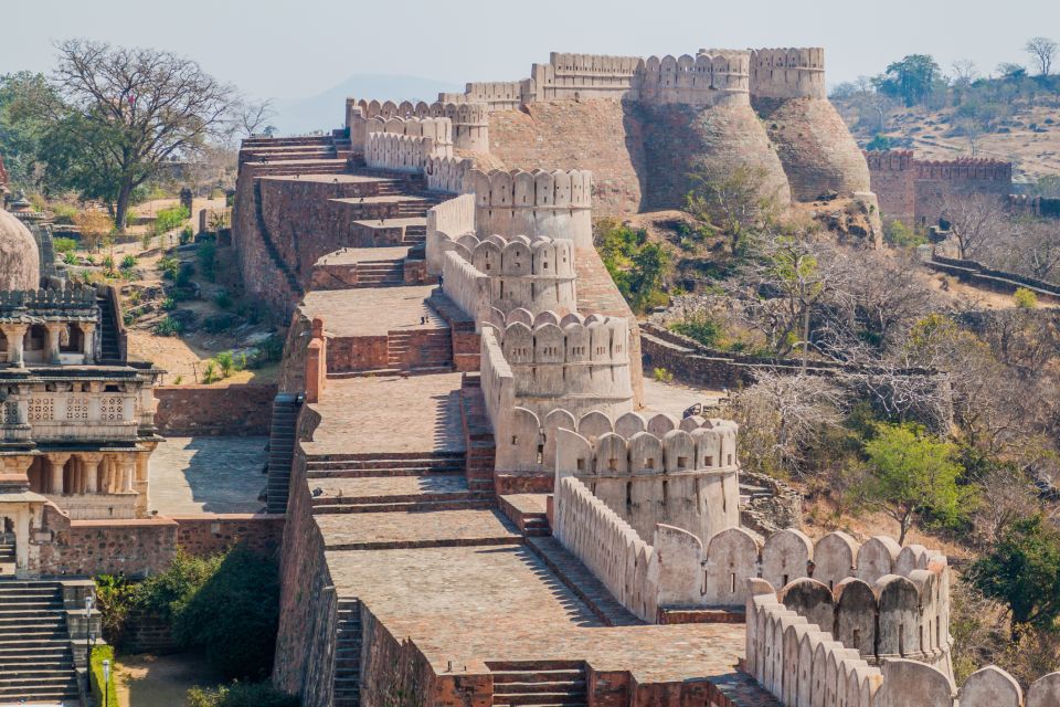 Udaipur: Private Tour of Kumbhalgarh and Ranakpur With Lunch - Key Points