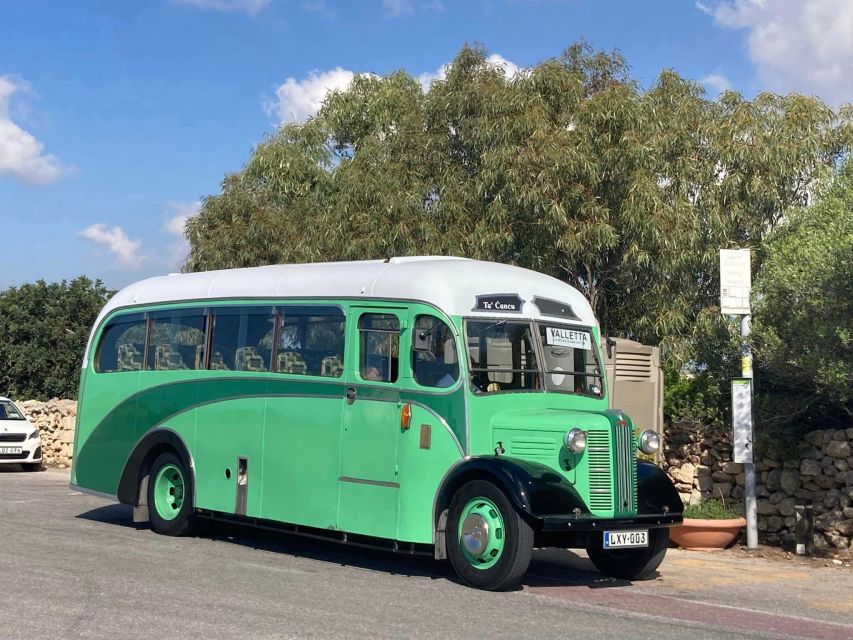 Valletta: Sunday Vintage Bus to Marsaxlokk - Good To Know