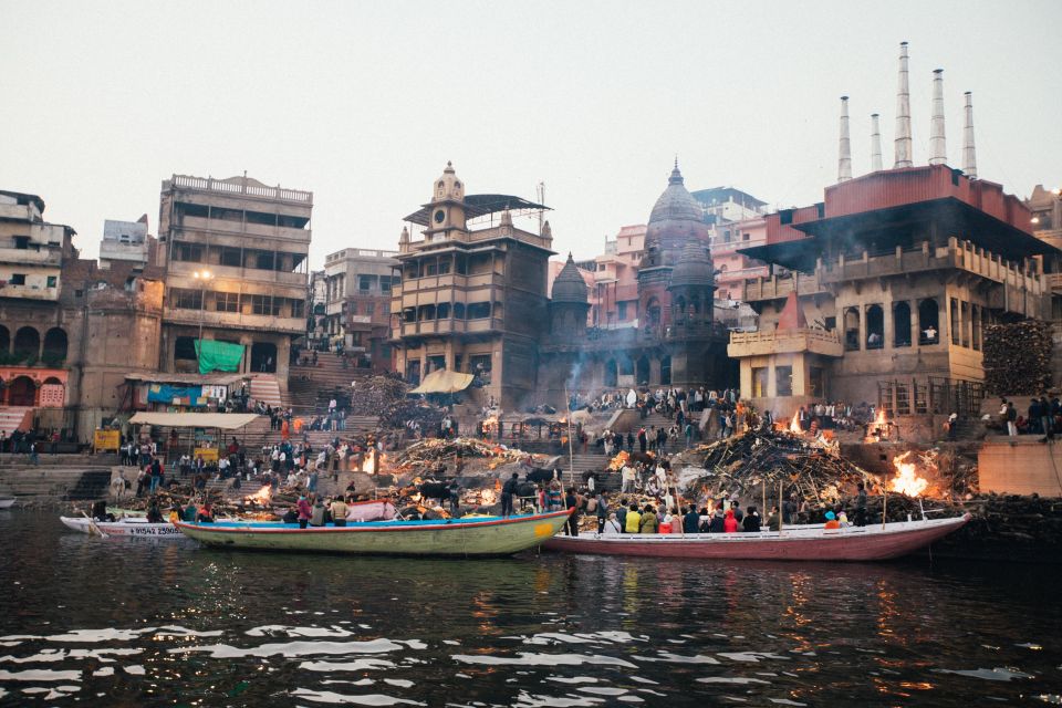 Varanasi Sunrise With Morning Boat Ride - Key Points