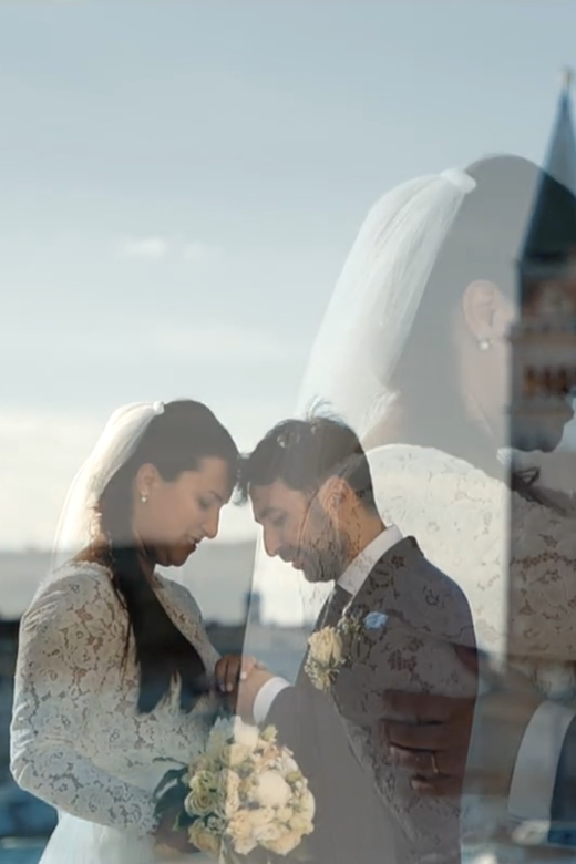 Venice: Emotional Elopement and Honeymoon Video Service - Key Points