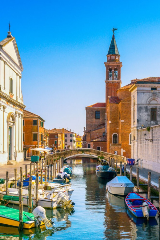 Venice: Explore Chioggia and Sottomarina With Train+Bus - Overview of the Experience