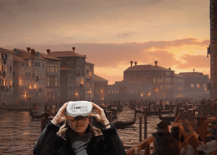 Venice: Skip-the-Line Gondola Photo Gallery & 3D Experience - Historical Sites Showcased