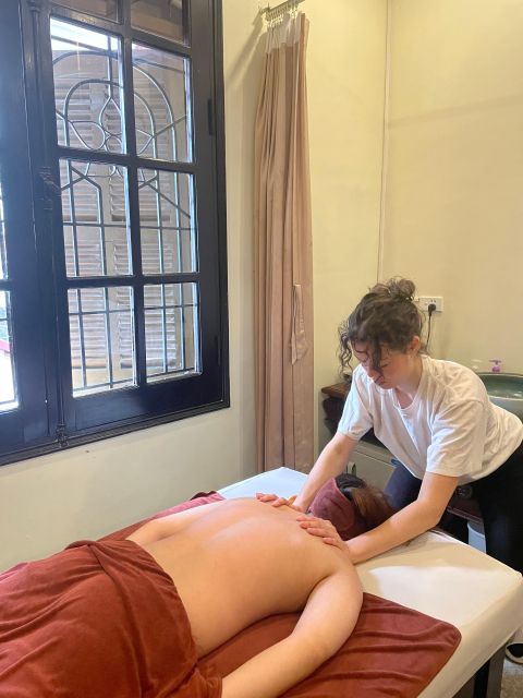 Vietnamese Deep Tissue Neck and Shoulder Massage Class - Key Points