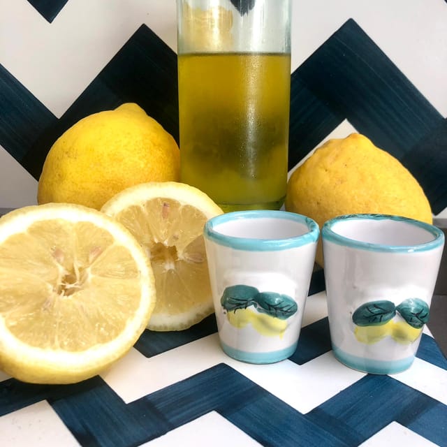Vietri Sul Mare: Ceramics Walking Tour & Lemoncello Tasting - Key Points