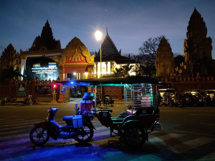 Visiting 9 Places in 3 Hours Tour by Tuk-Tuk in the Evening - Good To Know