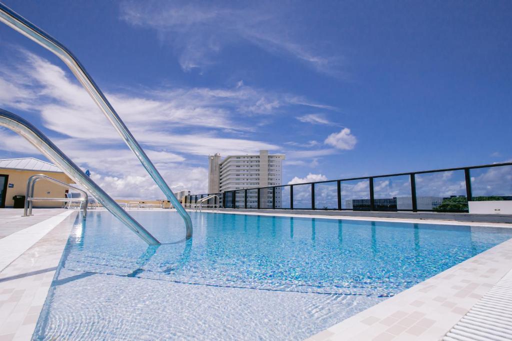 Vistalmar Beach Resort - Good To Know