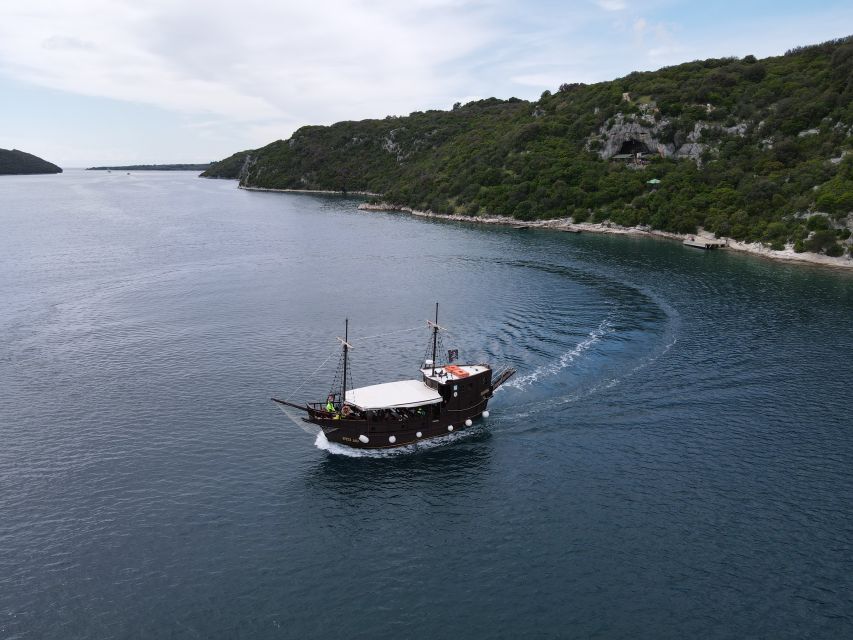 Vrsar: Lim Fjord Boat Tour With Swimming Near Pirates Cave - Good To Know