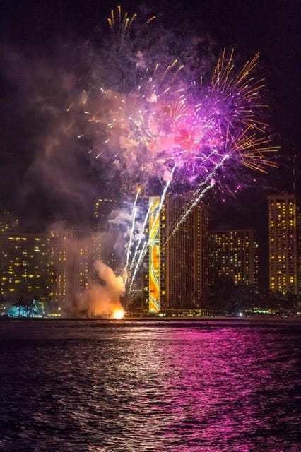 Waikiki: Friday Night Fireworks Catamaran Sail - Key Points