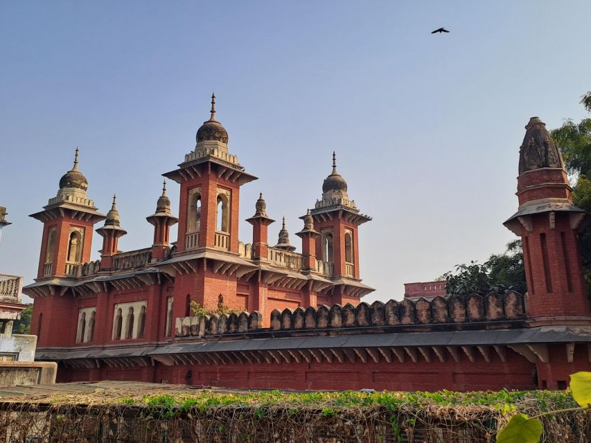 Walking Tour in the Southern Part of Varanasi - Key Points