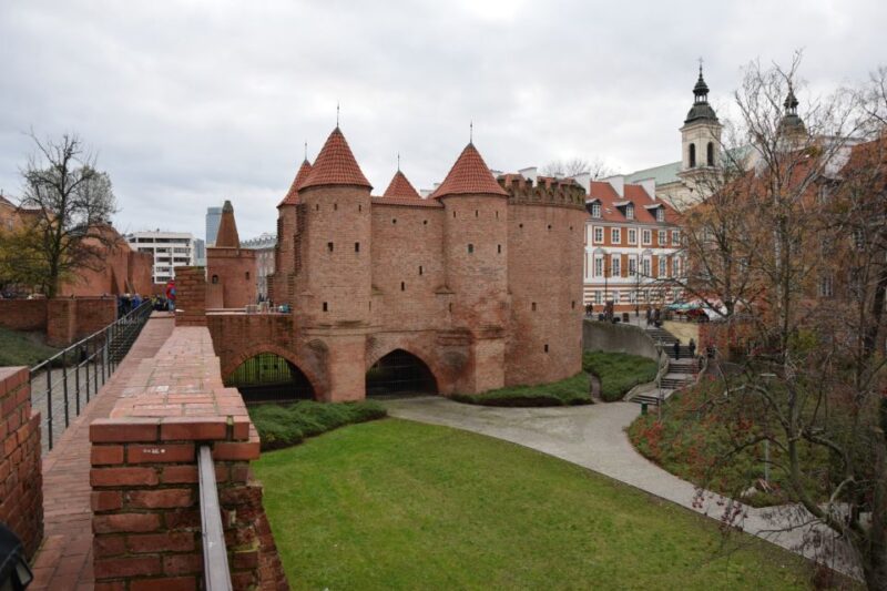 Warsaw: Old Town & More Walking Tour | Small Group Max. 15 - Good To Know
