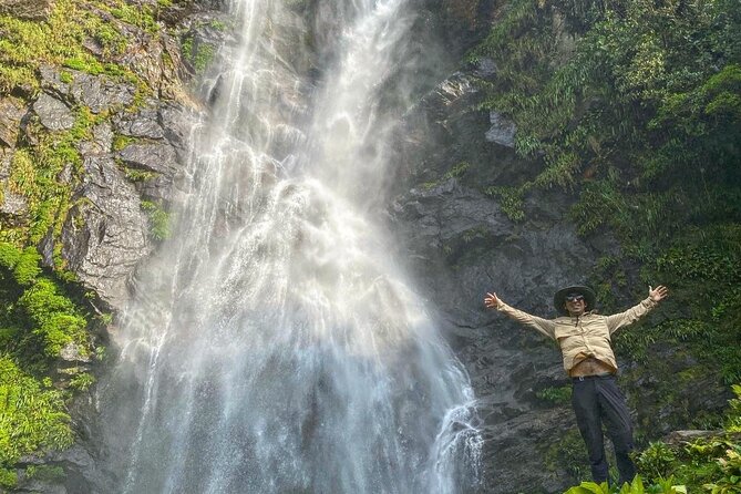 Waterfalls Valley Near Medellin - Overview and Location