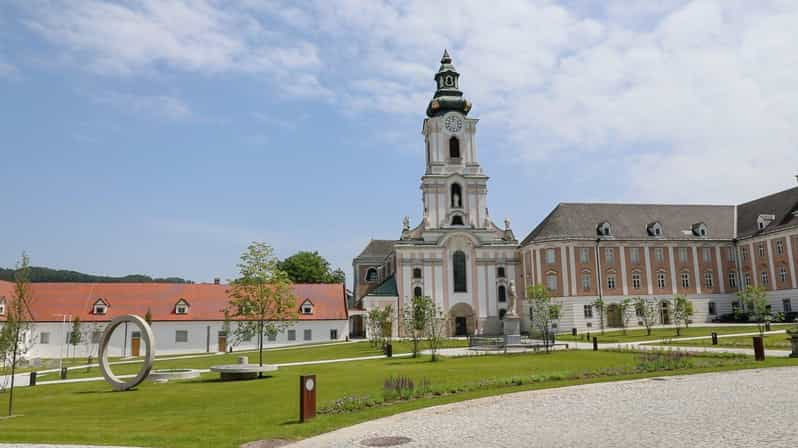 Wilhering Abbey: Discover 875 Years of History! - History of Wilhering Abbey