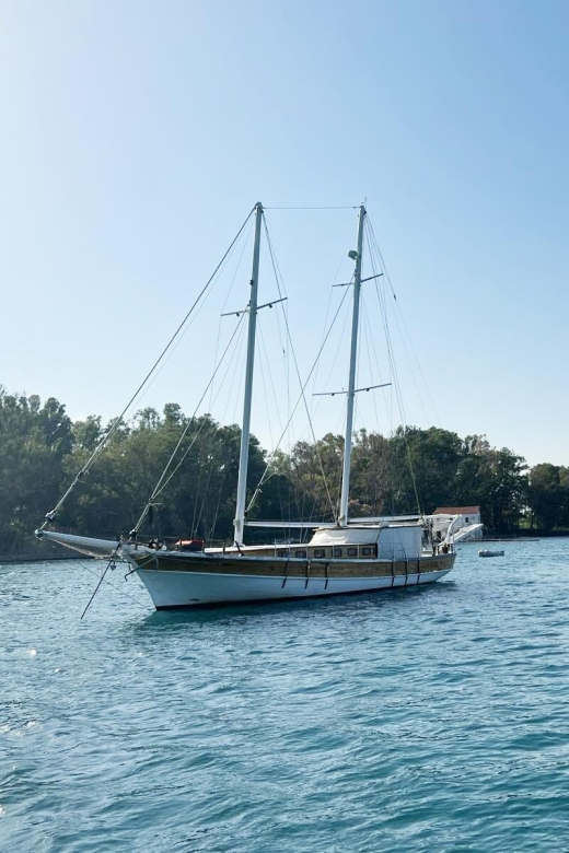 Wonderful Yacht Daily Cruises to Koufonisi and Rinas Cave. - Key Points