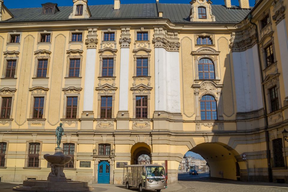 Wroclaw: 2-Hour Private Guided Tour by Electric Car - Good To Know