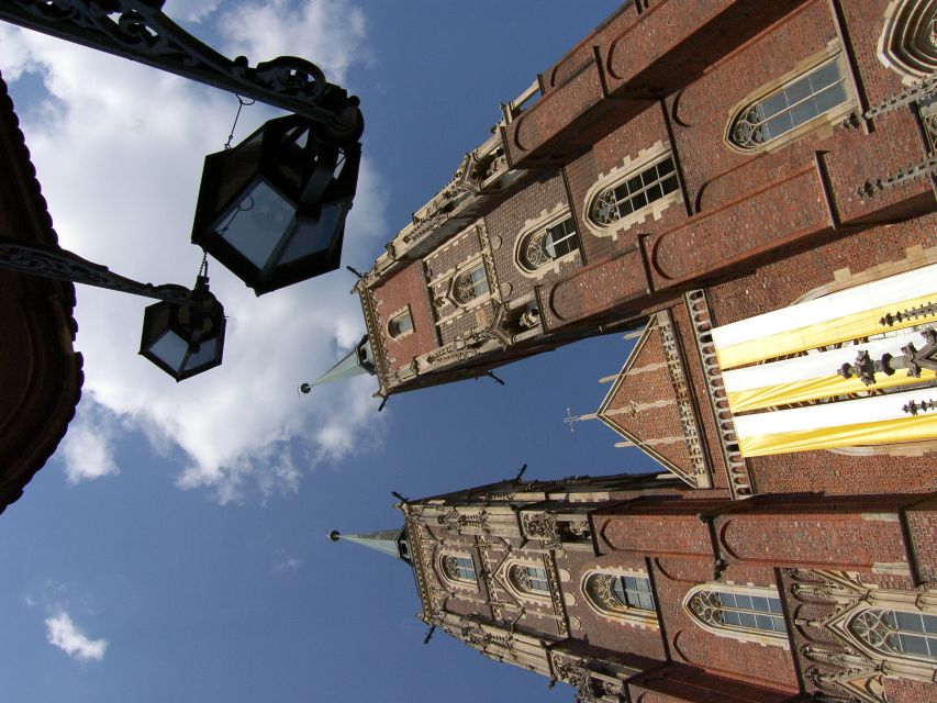 Wrocław: Old Town Tour and River Boat Ride With Music - Good To Know