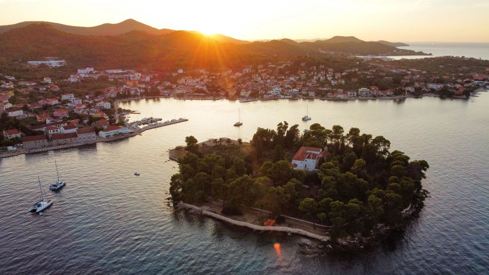 Zadar: Guided Tour to Ugljan, Osljak & Galevac by Speedboat - Good To Know