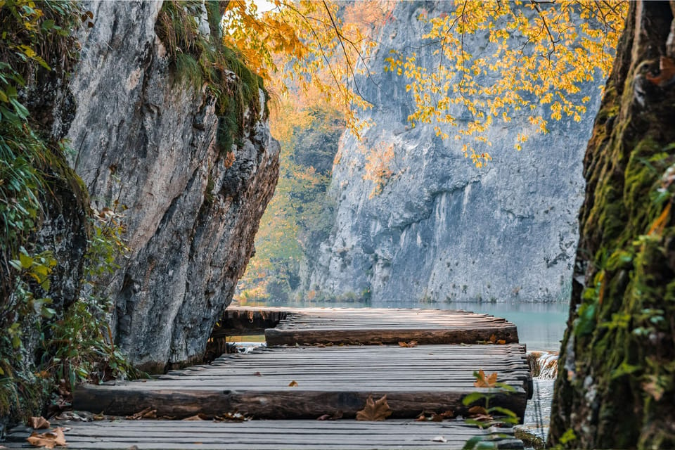 Zadar: Plitvice Lakes: Transfer Tour With Pro Photographer - Good To Know