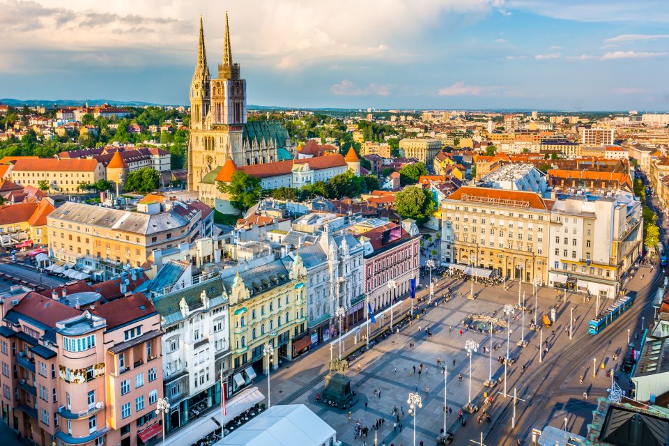 Zagreb: Private Highlights Walking Tour W/ Funicular Ticket - Good To Know