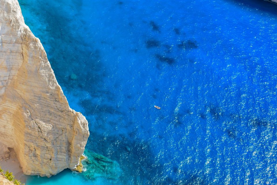 Zakynthos: Shipwreck, Blue Caves & Xigia Beach Cruise - Key Points