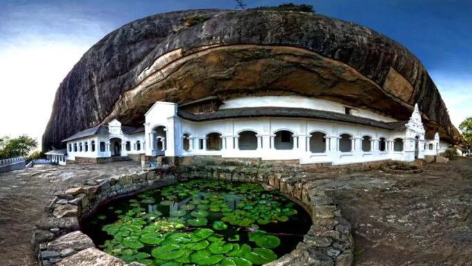 From Kandy: Sigiriya Dambulla and Minneriya Park Safari Tour - Important Information
