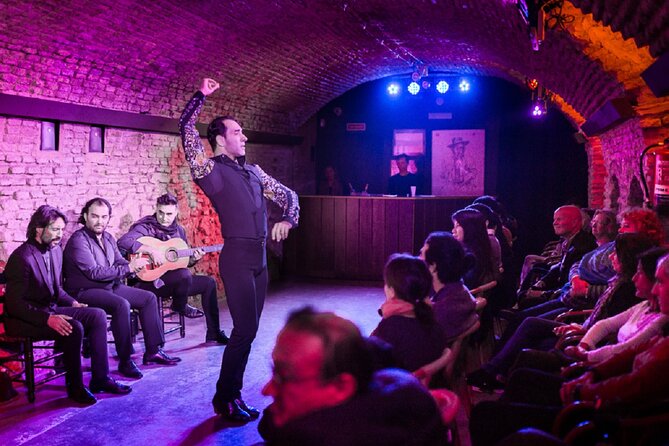 1 Hour Premium Flamenco Show Review - Intimate Venue and Ambiance