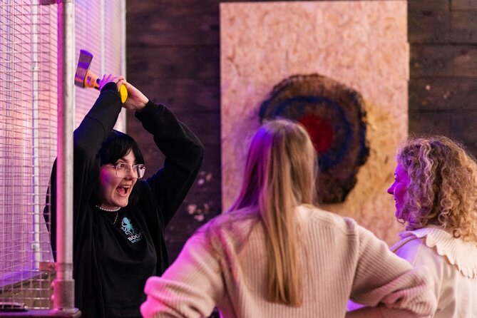 1 Hour Private  Axe Throwing Experience in Eastbourne - Location and Accessibility