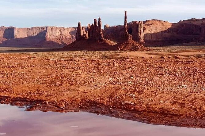 2.5 Hours Monument Valley Historical Sightseeing Tour by Jeep