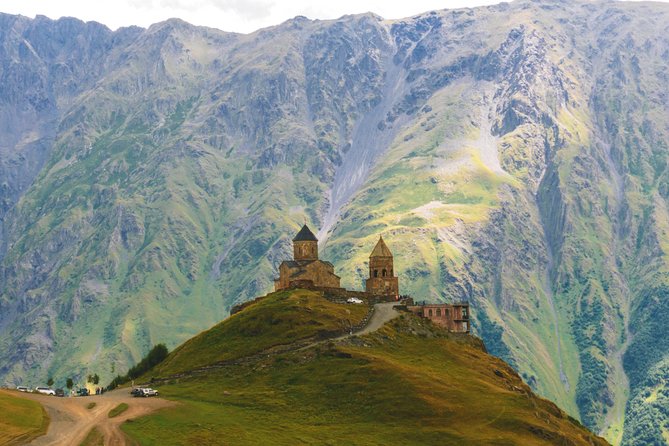 2 Days in Georgian Mountains, Kazbegi and Juta