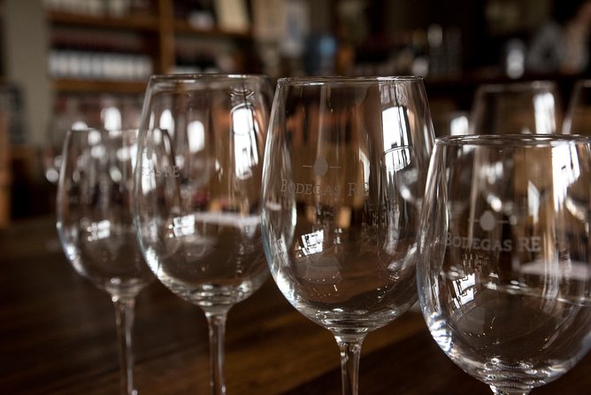 2 Great Days Discovering Santiago, Casablanca, Valparaiso: Wine + Food& History