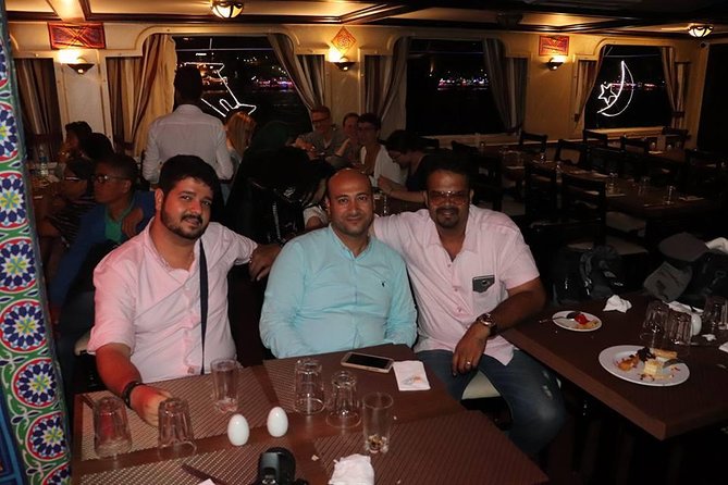 2-Hours Night Dinner Cruise Show : Eat , Dance and Sing