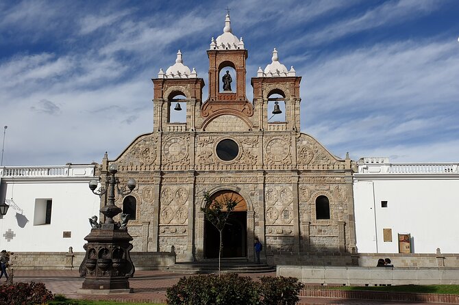 21 Day Ecuador Tour in Andean Jungle and Cloud Forest