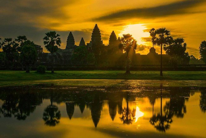 2days Explore Angkor Wat Small Tour & Big Tour + Banteay Srei (Private Tour)