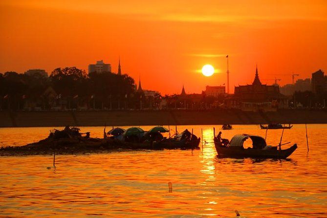 2hours Private Sunset Cruise With Unlimited Beer, Soft Drinks and Tour Guide - Experience Highlights
