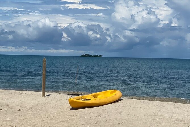 3 Day Private Tour, Crystal Clear Sea and Islands Near Cartagena