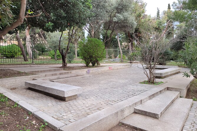 3 Hours Private Philosphical Tour in Athens