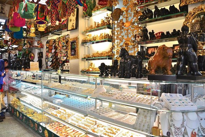 4-hour Comprehensive Private Emerald Tour in Bogota