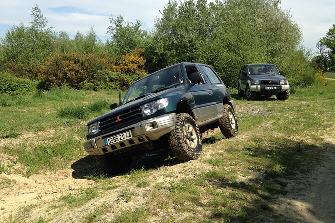 4×4 Crossing in a Private Estate in Pays De Loire