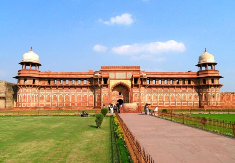 5-Day Private Golden Triangle Tour: Delhi, Agra, and Jaipur