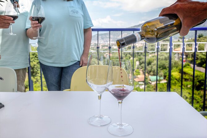 5 Wine Tastings With Typical Products in Sorrento Coast