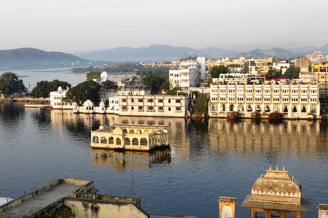 6 Days Golden Triangle Tour With Udaipur : Delhi, Agra and Jaipur